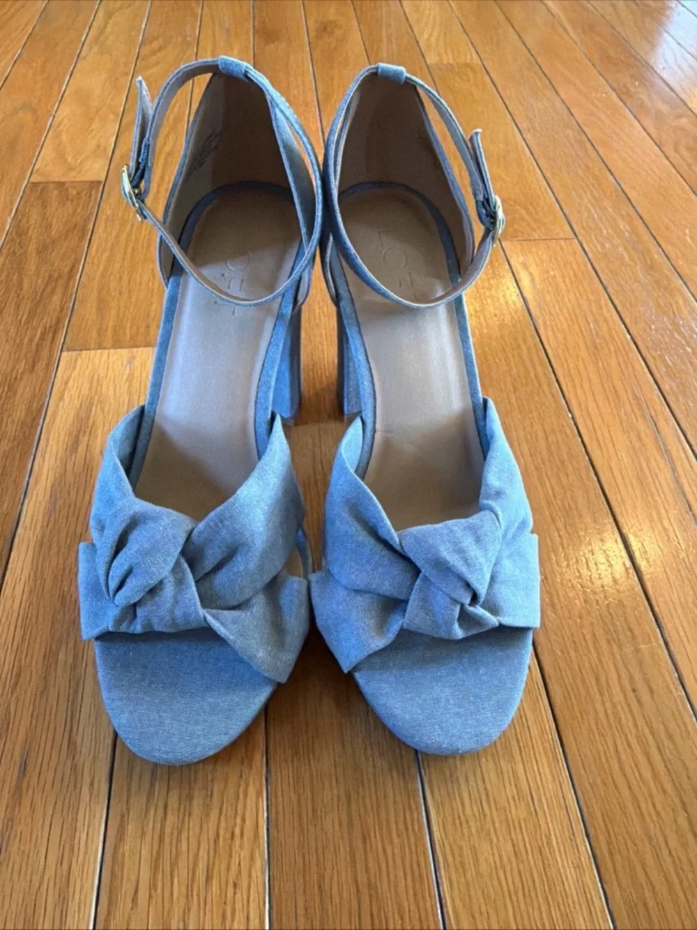 New Loft Tie Knot Blue Denim Platform Heels Shoes Size 7.5 casual, career, club